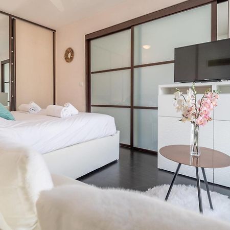 Revon - City Center Flat Annecy Esterno foto